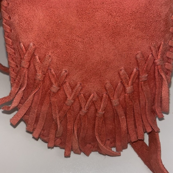 Liebeskind salmon colored mini leather Crossbody Bag with Fringe 3 pockets - Picture 7 of 9